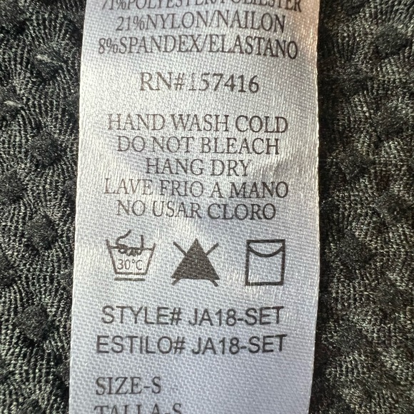 Black Textured Two-Piece Set - Picture 4 of 4